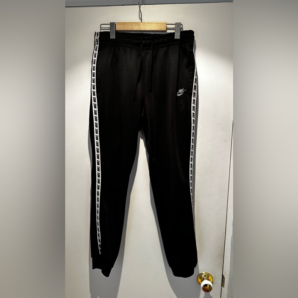 Nike pants